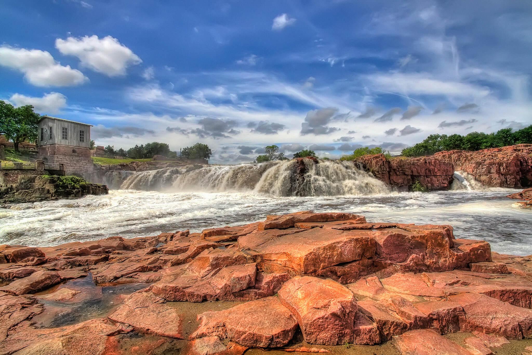 Falls Park Waterfall in Sioux Falls