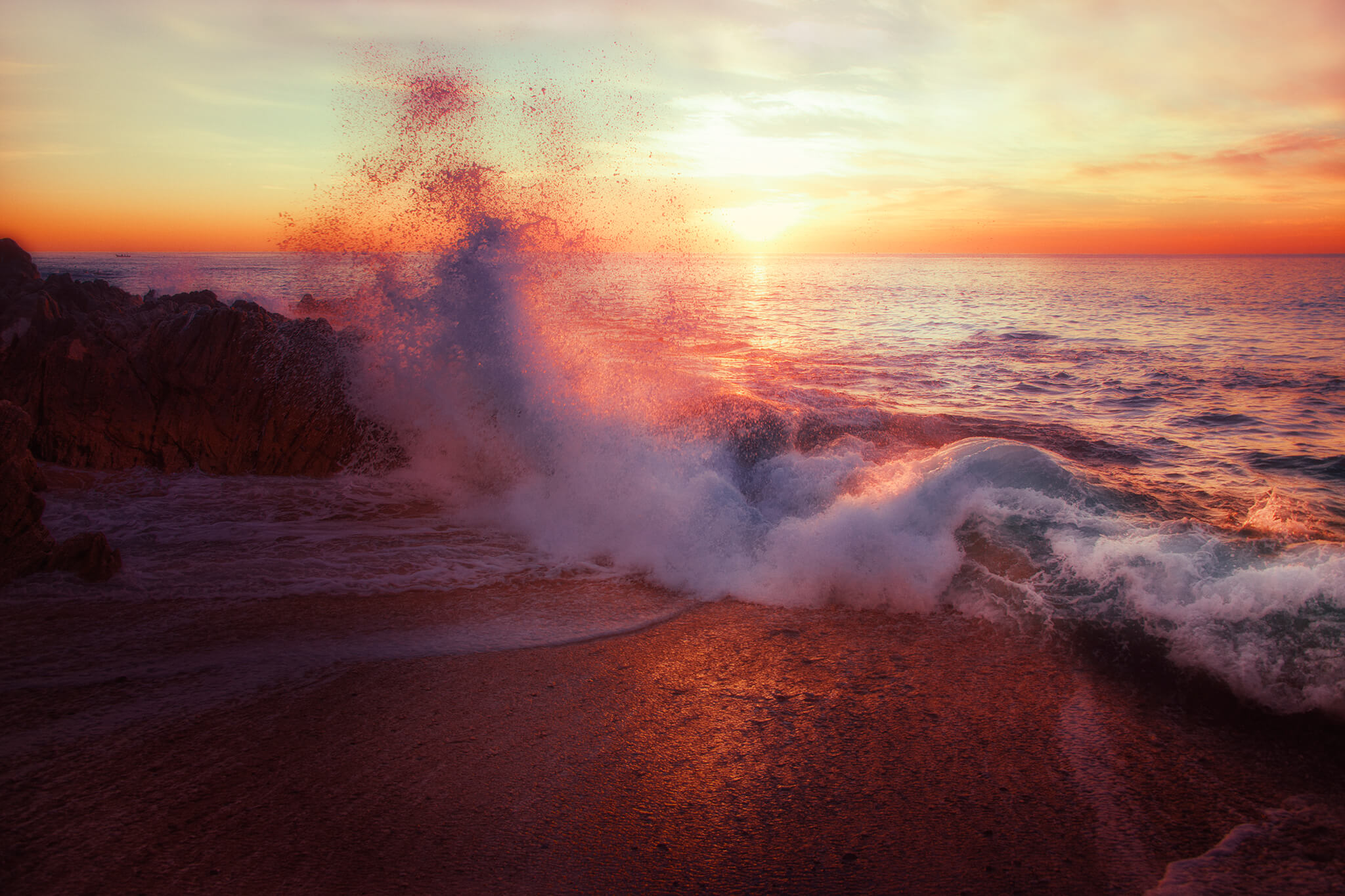 Cabo San Lucas wave crashing