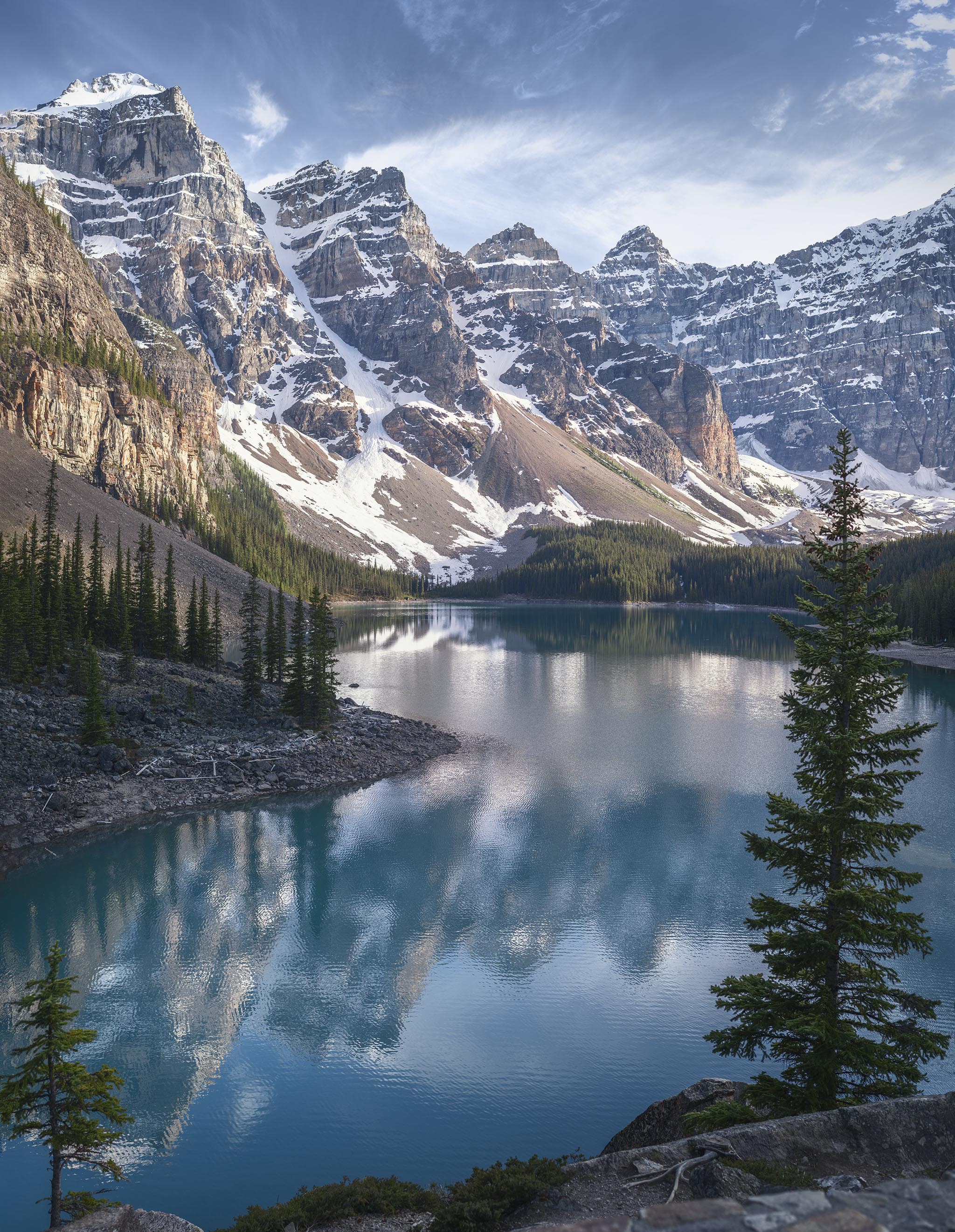 Moraine Lake Picture
