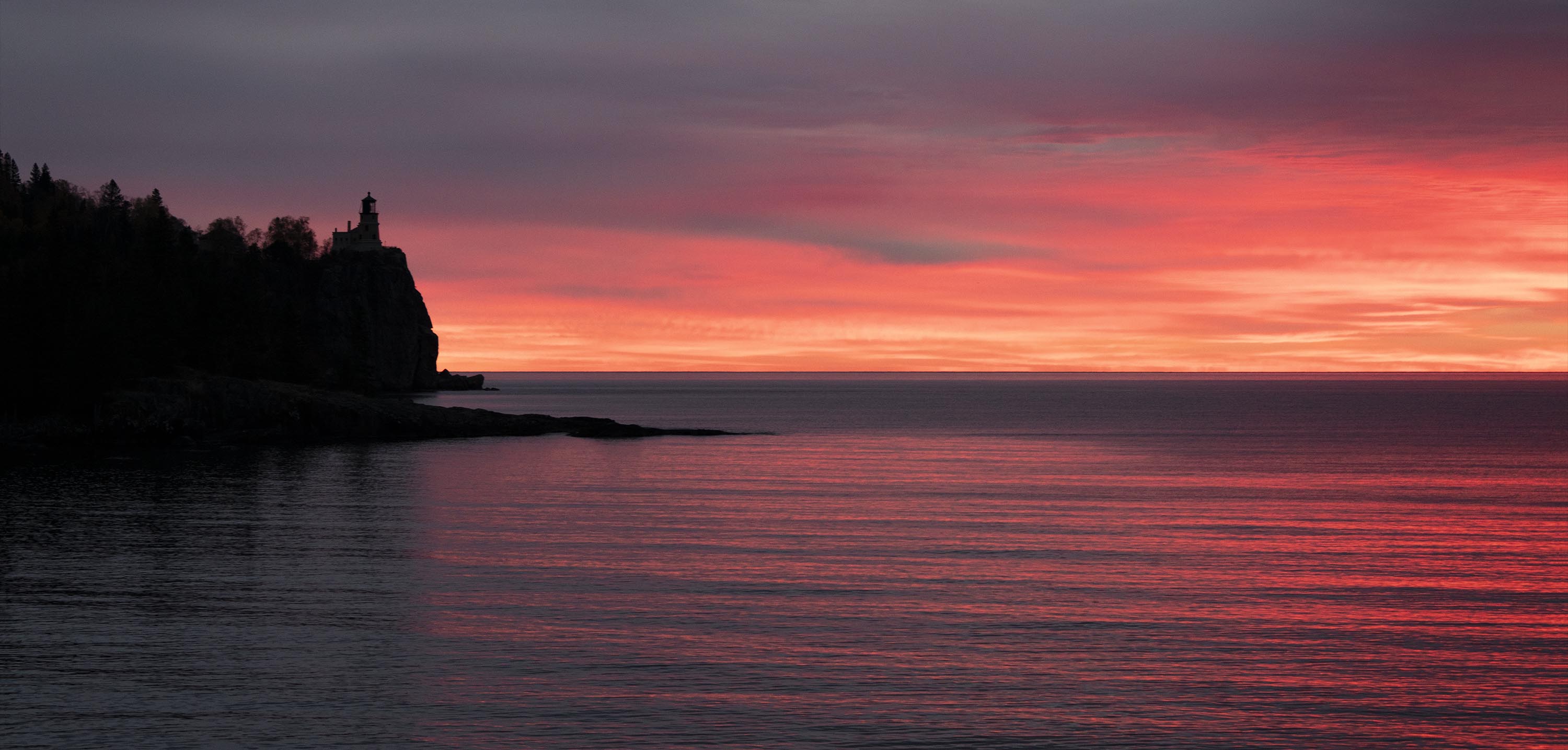 Vibrant colors at Split Rock Lighthouse